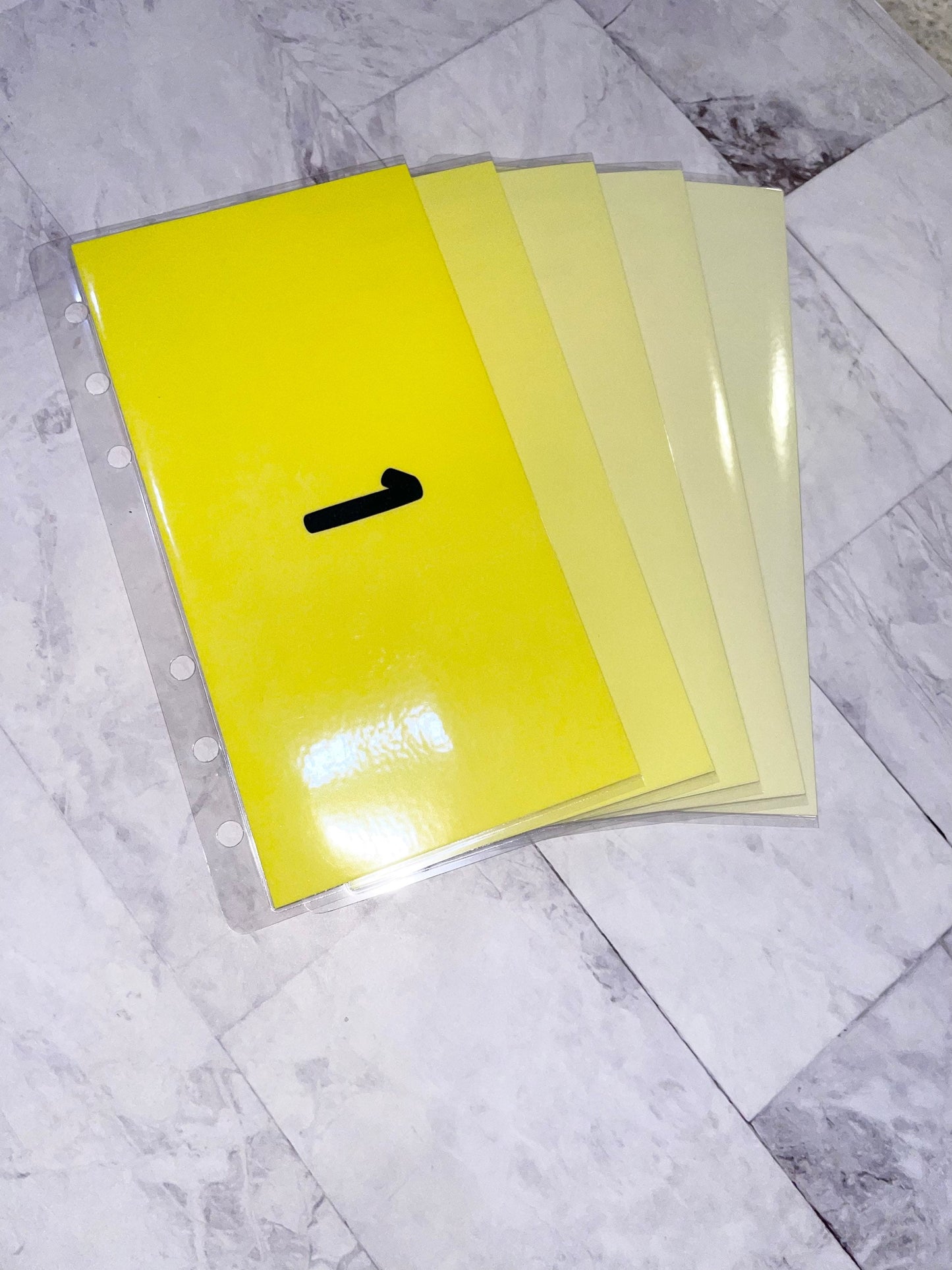 Lot de 5 enveloppes budget plastifiées A6 + trackers intégrés personnalisable