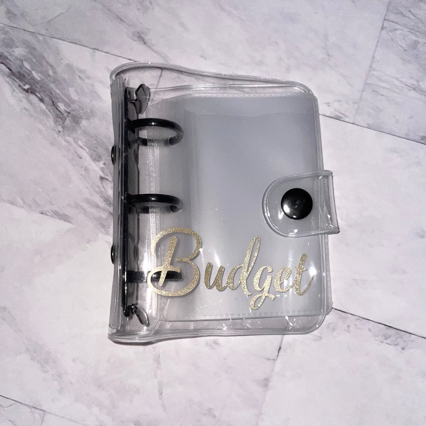 Classeur A8 (3 anneaux) personnalisable + 3 portes carte OFFERTS